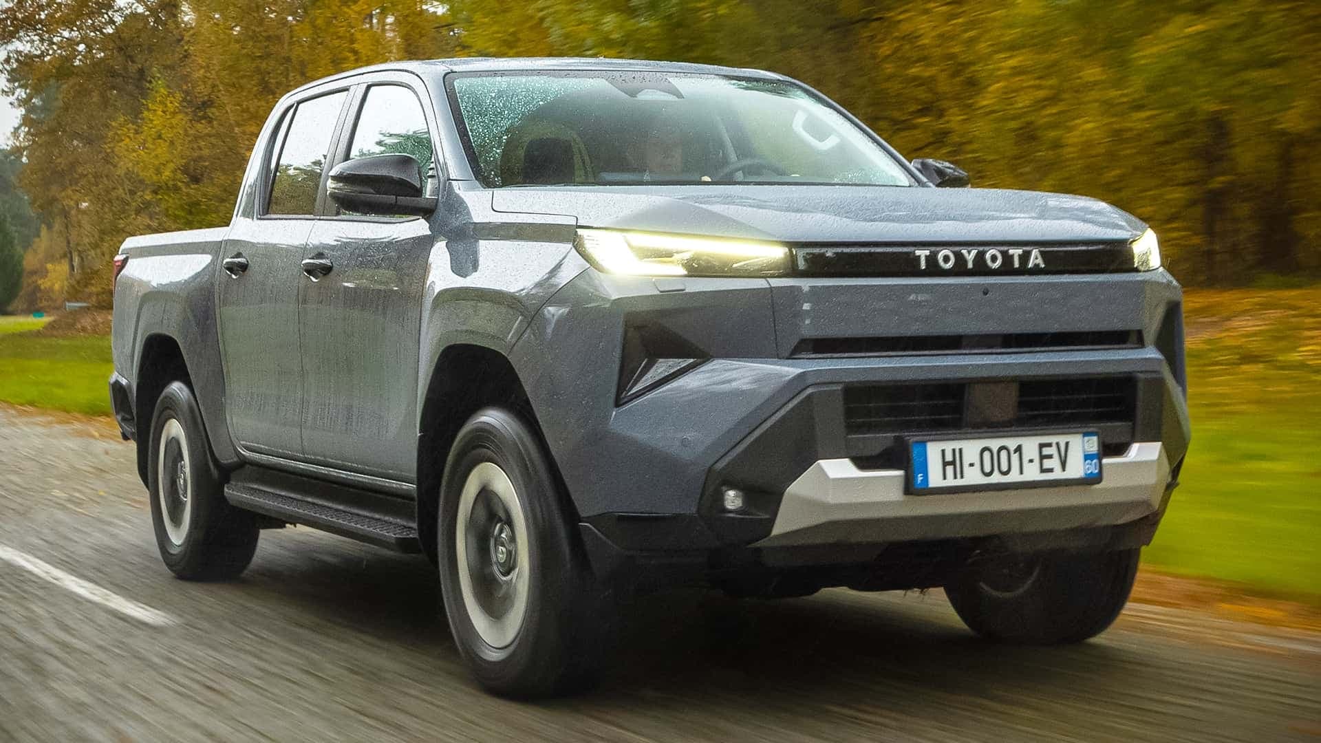 Nova Hilux 2027 chega em dezembro na Argentina e promete mudanças significativas