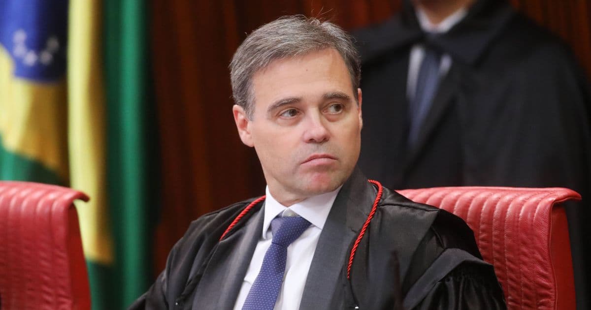 Pt pede fim do sigilo sobre Dark Horse e critica postura de Mendonça no STF