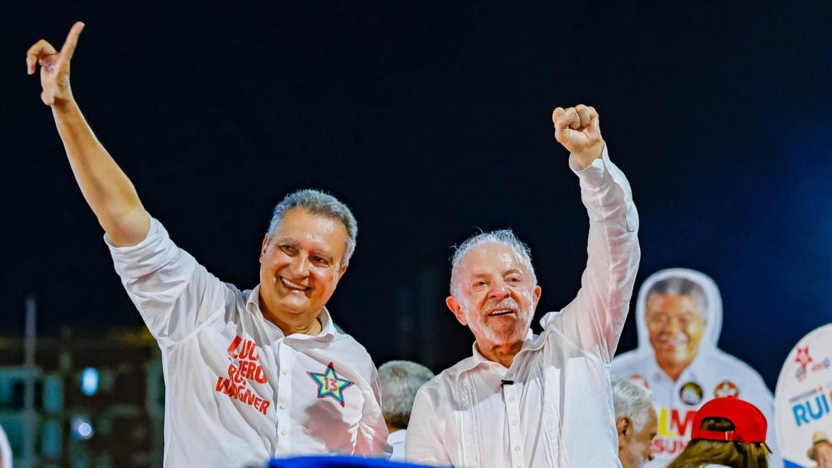 Lula exalta baianos como 'povo superior' durante ato em Salvador