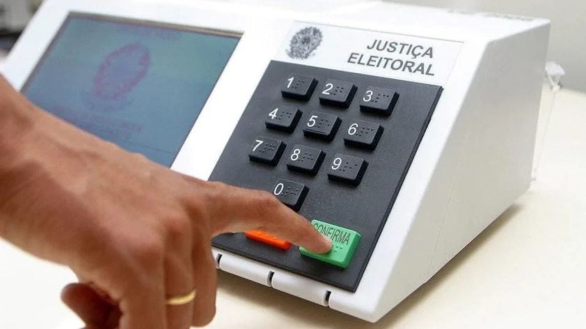 Cidades pequenas lideram participação eleitoral e partidária no Brasil