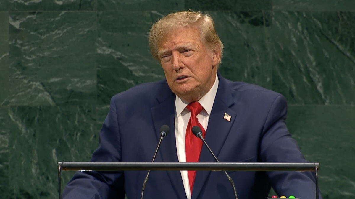 Trump diz que pode fechar acordo com o Irã após eleições de meio de mandato