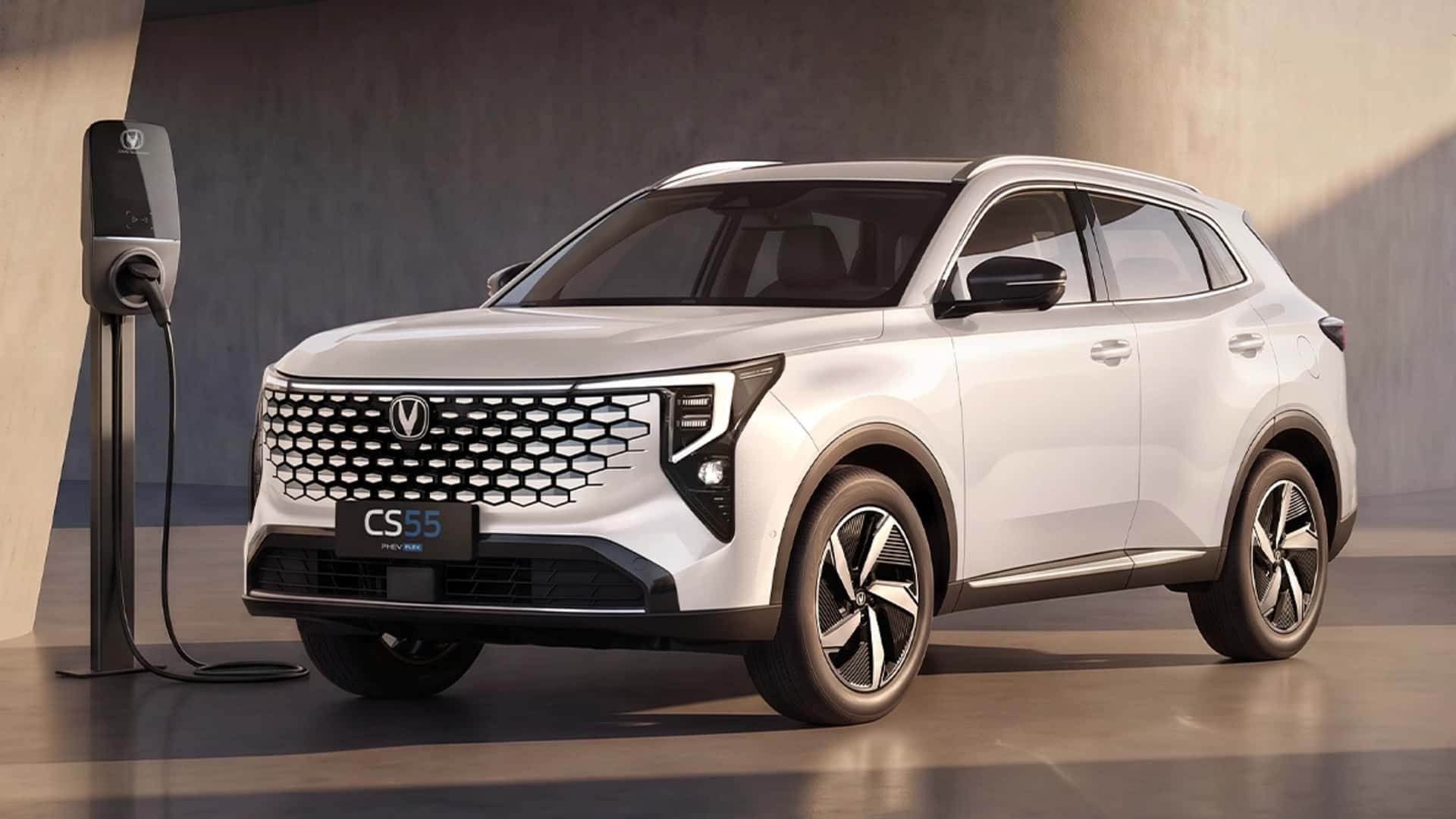 Caoa Changan detalha bateria, potência e recarga do Cs55 Phev flex