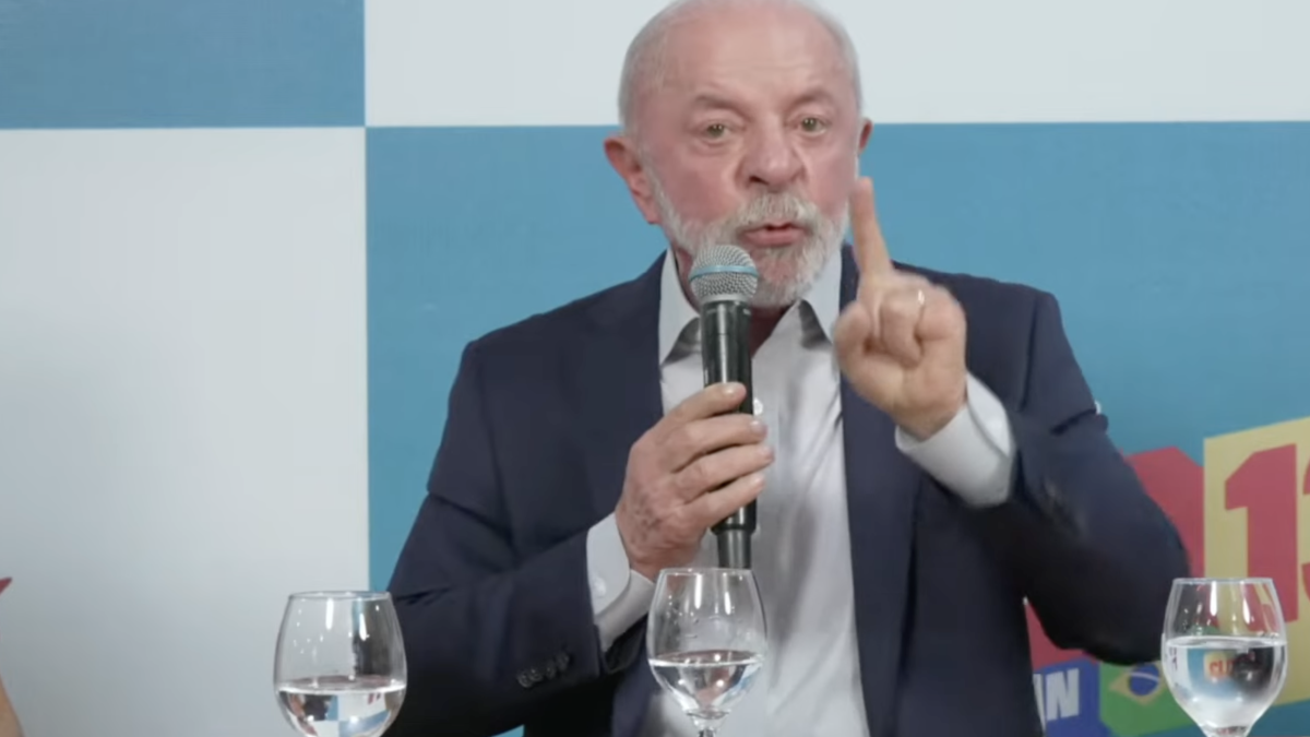 Lula compara inflação de alimentos com governo Bolsonaro e diz que comida continua cara