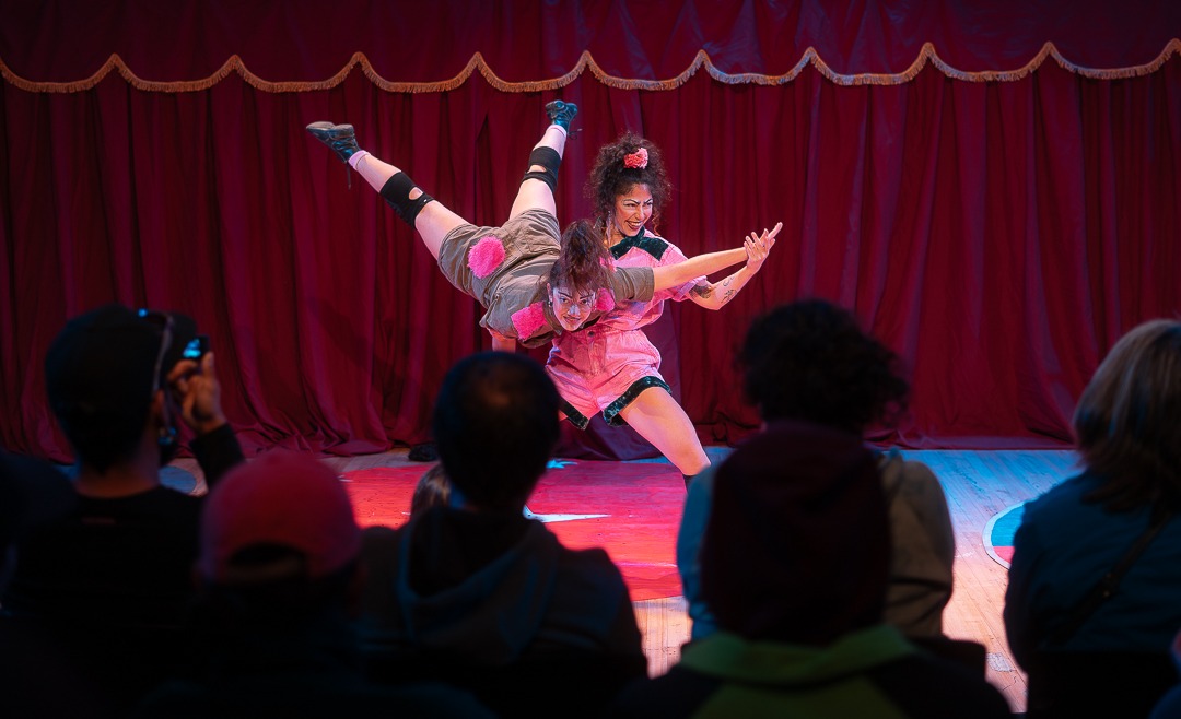5º Festival Internacional de Circo Basileu França reúne artistas do Brasil e do Chile em Goiânia