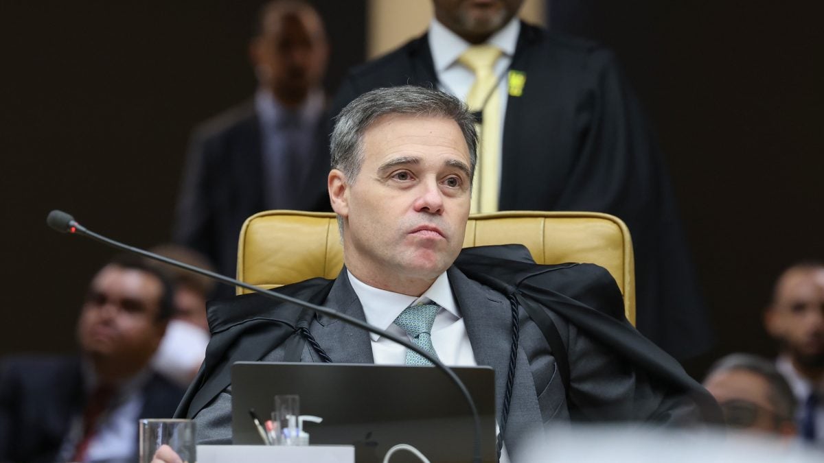 Mendonça pede arquivamento e apuração contra Moraes no STF