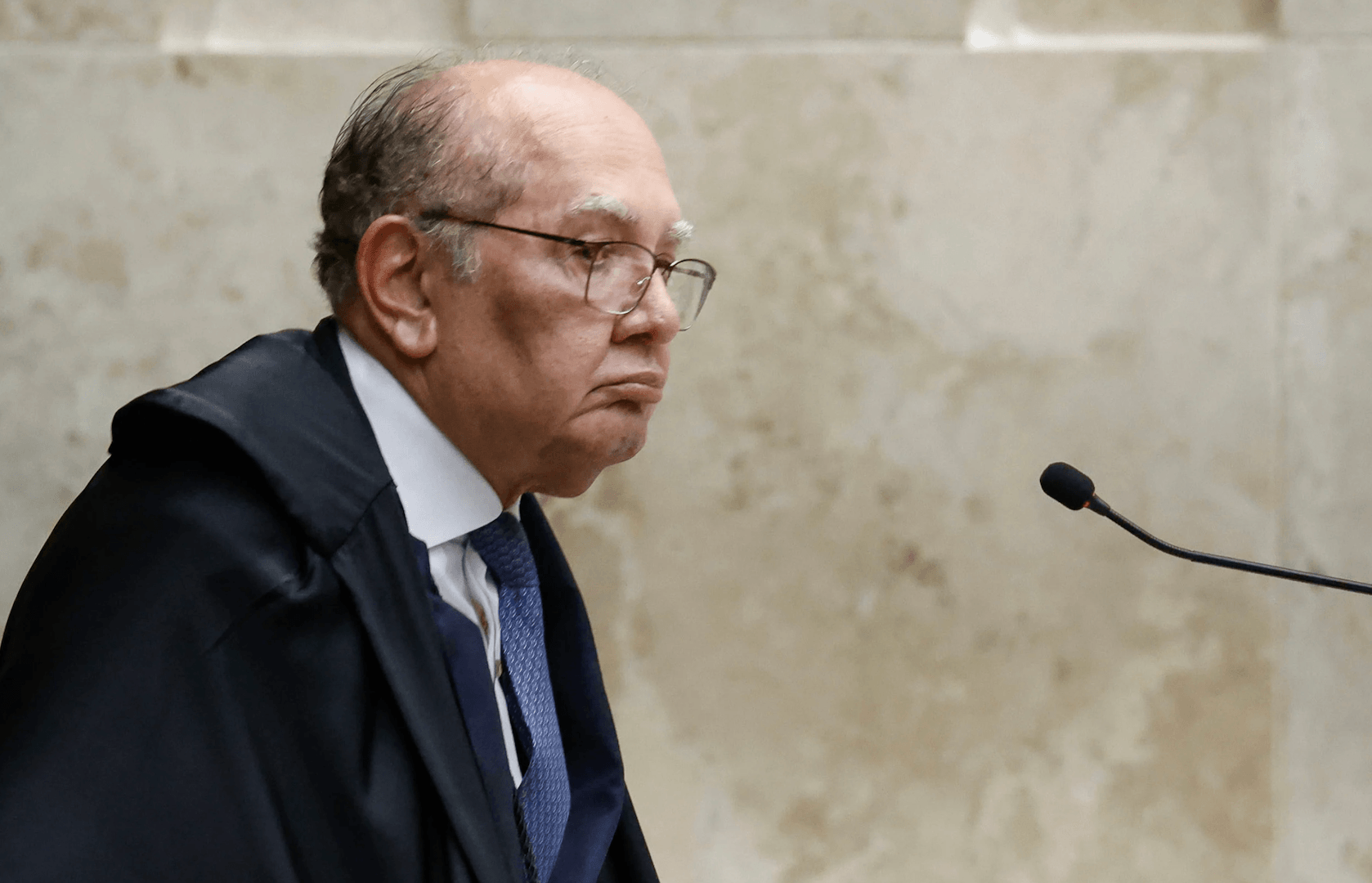 Gilmar questiona decisão da 2ª Turma do STF que manteve Andrei afastado da PF