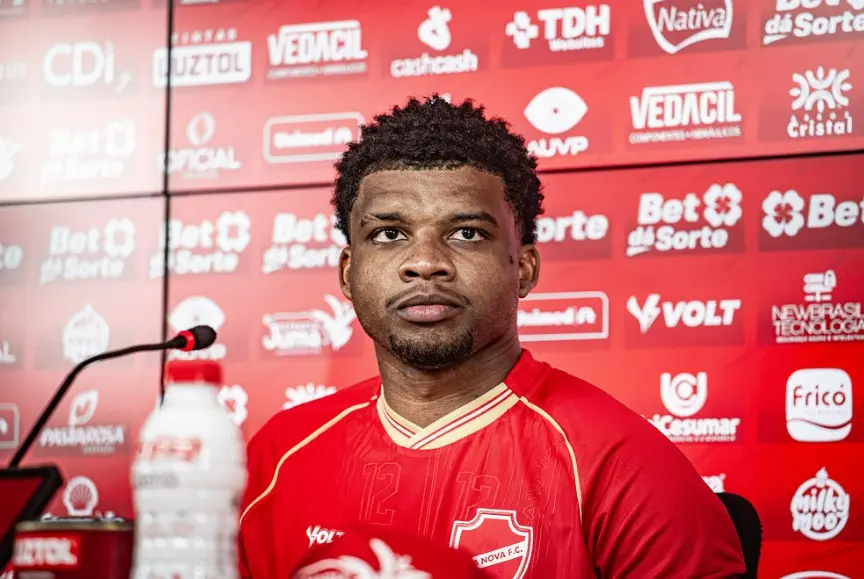 Lincoln reforça Vila Nova e busca ajudar clube na reta final da Série B
