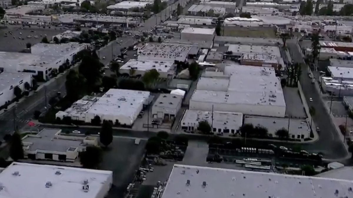 Helicóptero de Tv cai durante cobertura de acidente fatal em Los Angeles