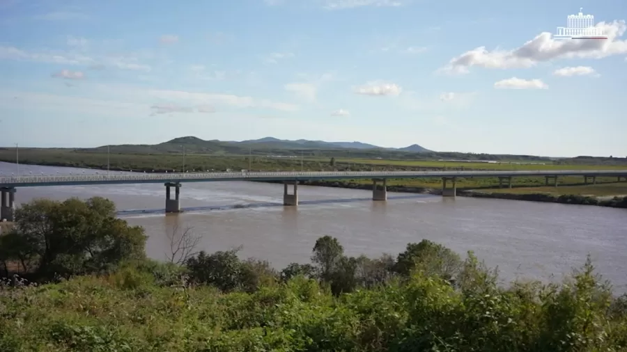 A ponte que muda o jogo: Rússia e Coreia do Norte inauguram travessia histórica e selam aliança sem precedentes