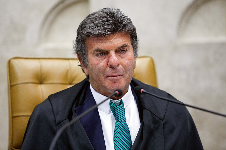 Fux manda Senado informar registros sobre Vorcaro e esposa de Moraes