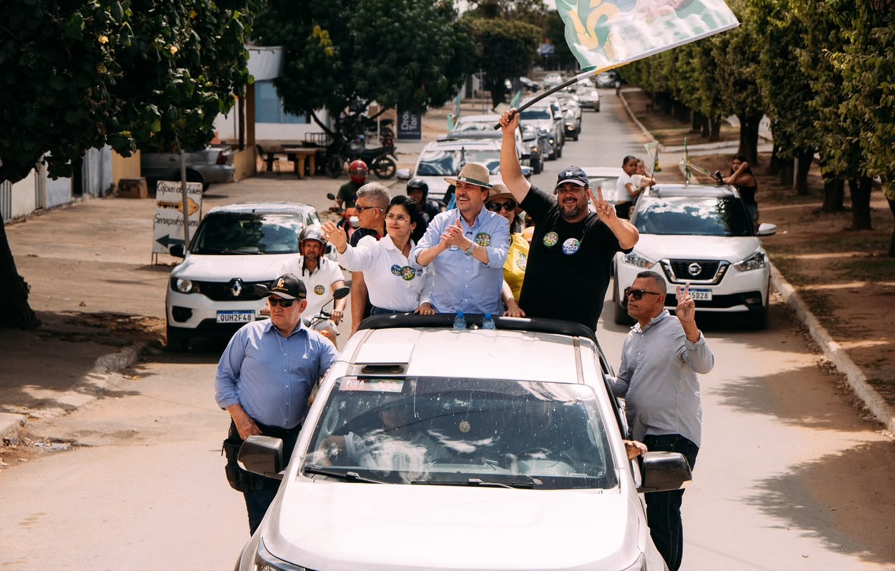 Wilder Morais intensifica agenda pelo interior e faz caminhada em Jataí