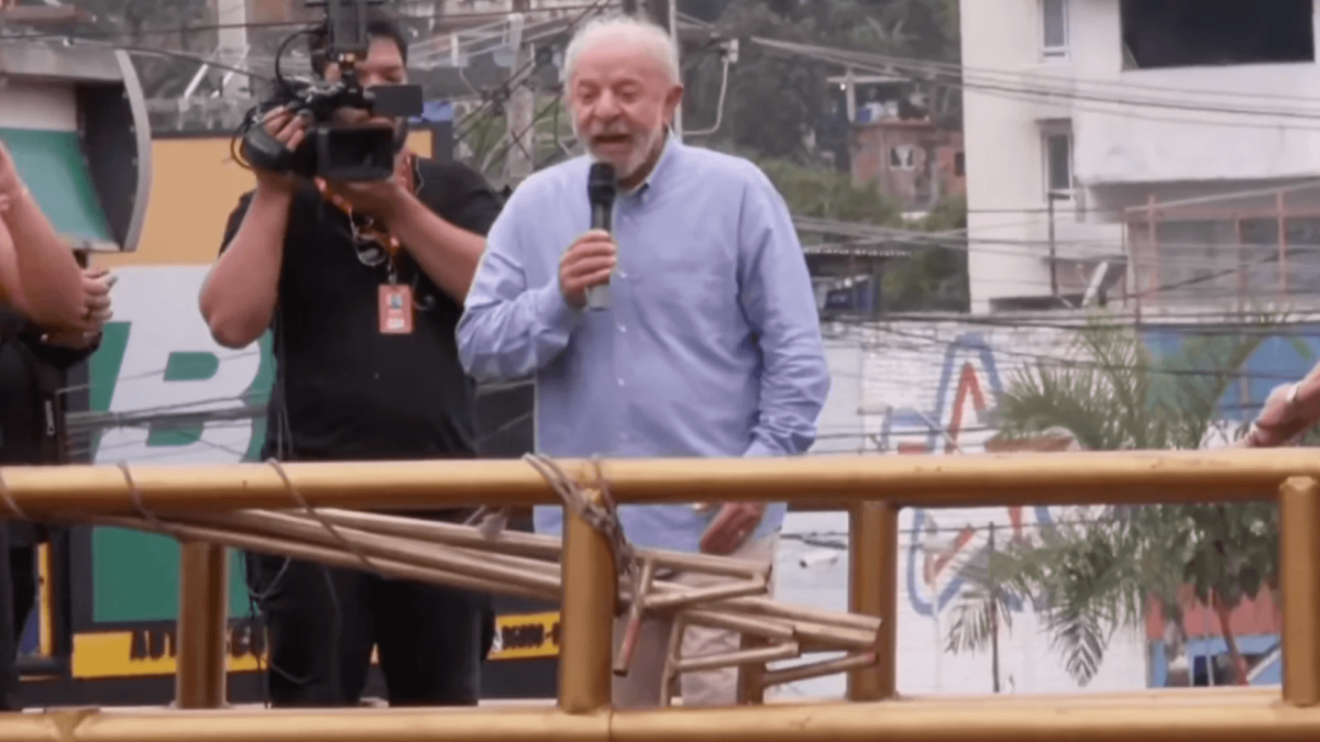 Lula diz que representação de miliciano não cabe no Planalto