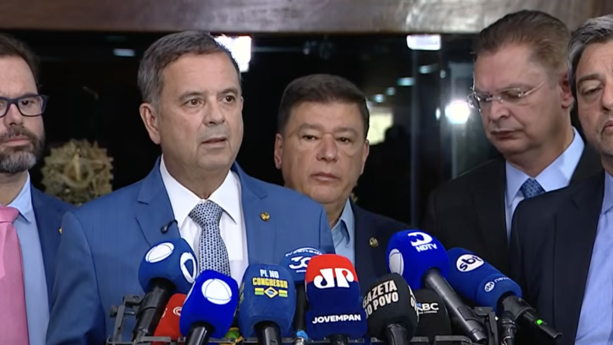 Oposição quer obstrução se Alcolumbre não pautar impeachment de Moraes