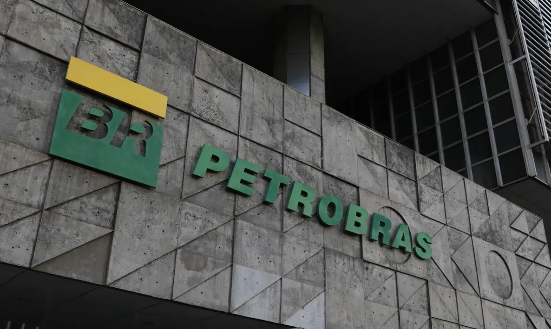 Ex-operador da Vitol é condenado nos EUA por esquema de propinas