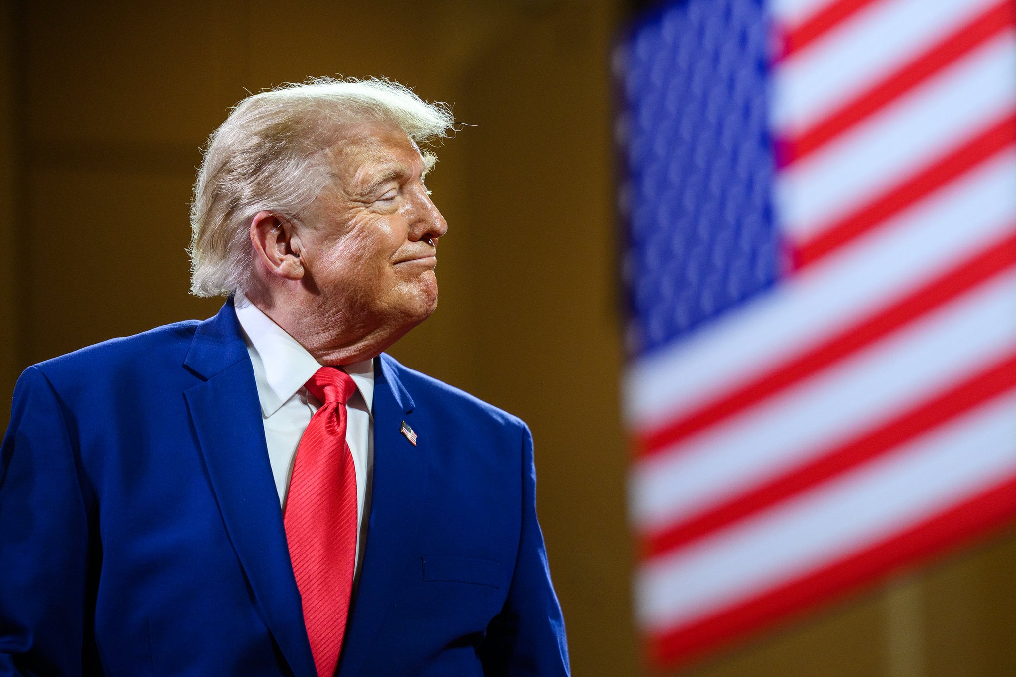 Trump anuncia “czar da Ia” e promete não frear setor