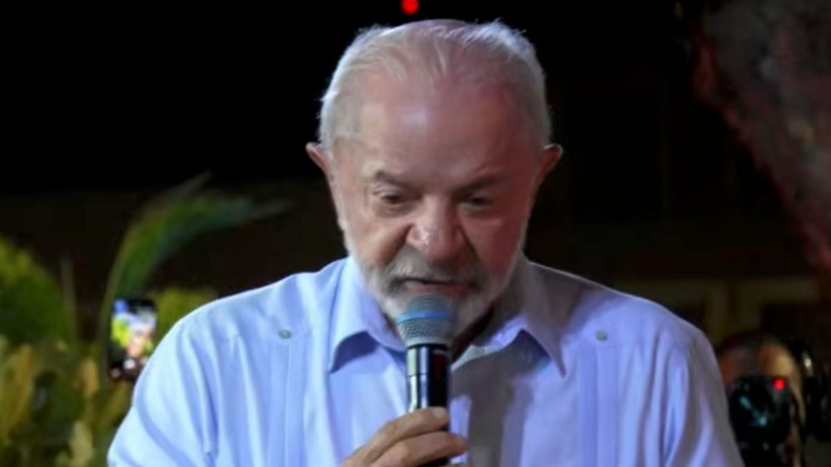 Lula acusa governo Bolsonaro de permitir formação de “quadrilha” no INSS