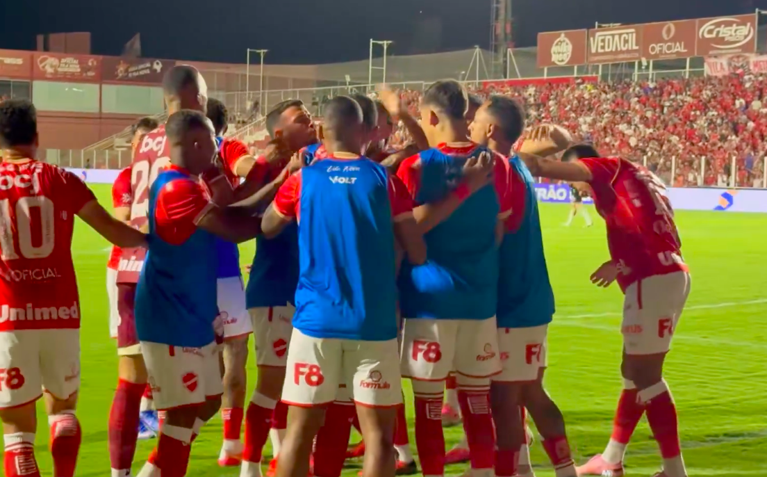 Vila Nova vence América-MG e encerra rodada na vice-liderança