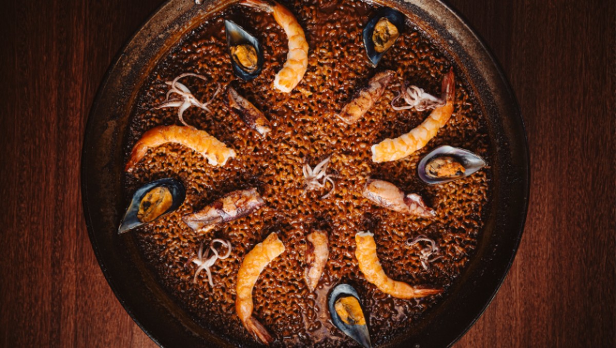 Dia da Paella: receita de paella à marinera para celebrar a data