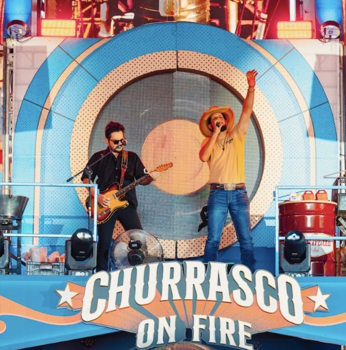 Fernando e Sorocaba unem show e gastronomia em Curitiba