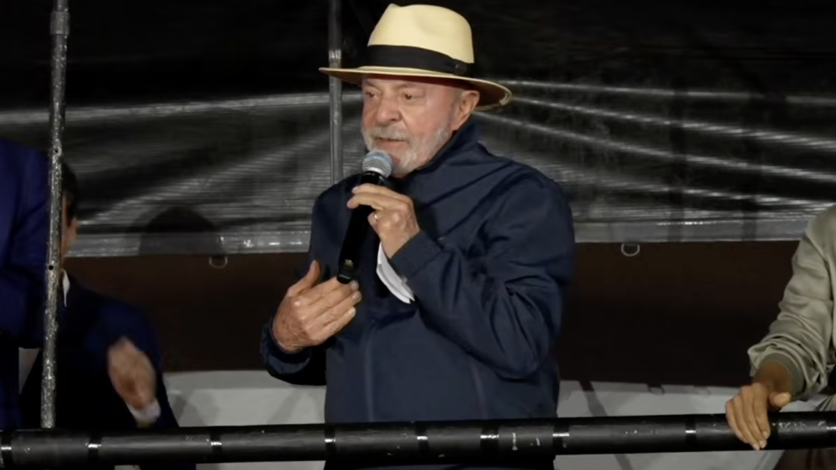 Lula relata vaquinha de R$ 24 mil para ajudar apostador e defende fim das bets