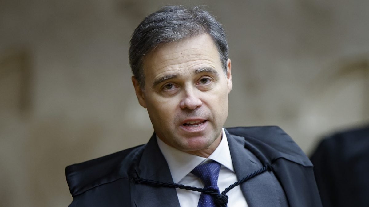 Mendonça extingue ação de Zé Trovão contra reajuste do Bolsa Família