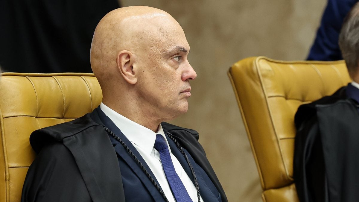 Moraes diz que Mendonça guardou por três meses dados sobre ele