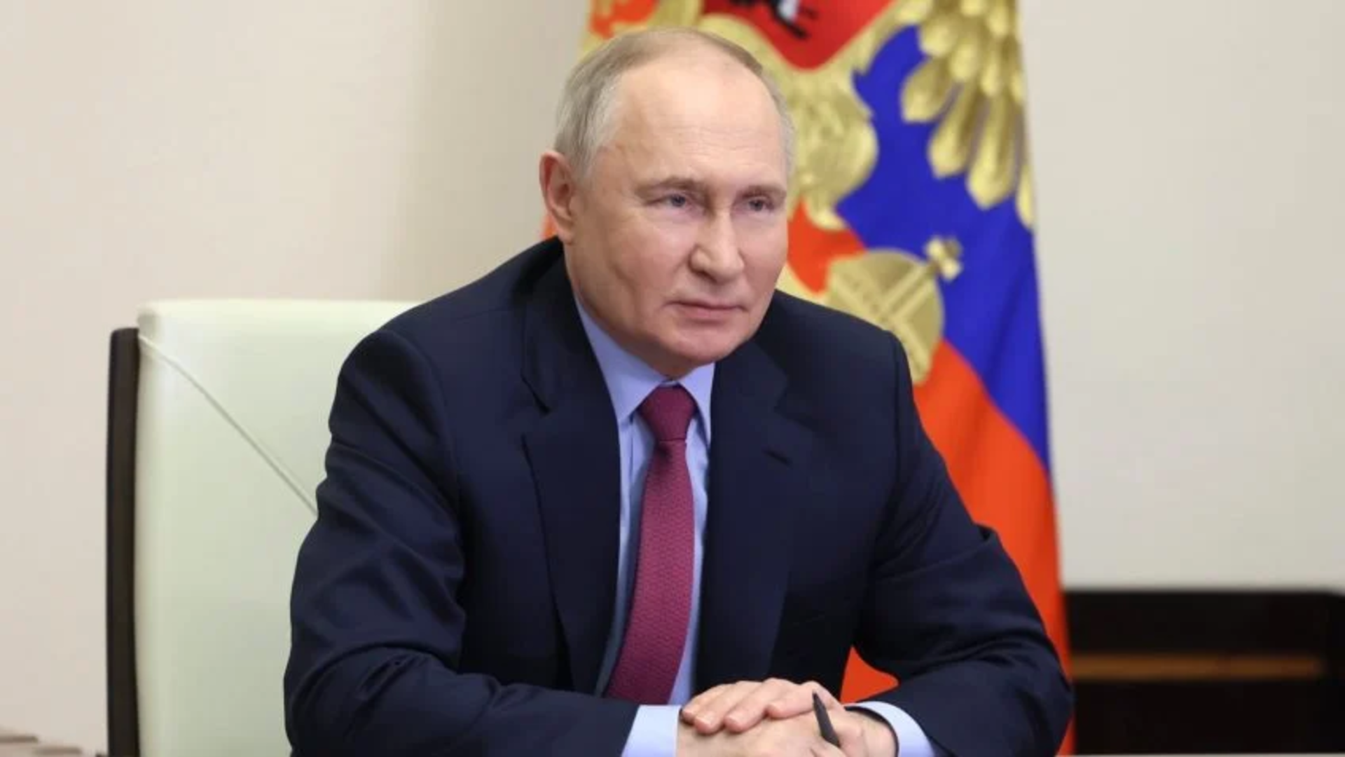 Putin diz que envio de tropas europeias à Ucrânia levaria à guerra com a Rússia