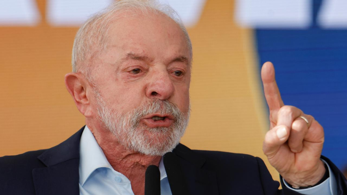 Lula cita quatro “inimigos” da segurança em novo programa eleitoral