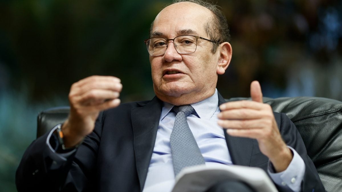 Gilmar Mendes pede à PF dados completos extraídos do celular de Daniel Vorcaro