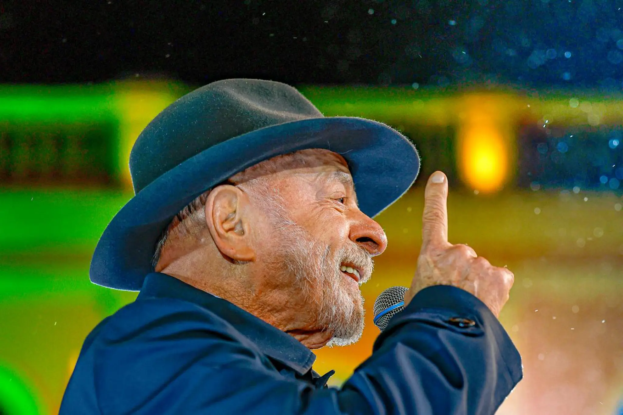 Lula rebate clubes, defende fim das bets e diz que futebol não depende das apostas