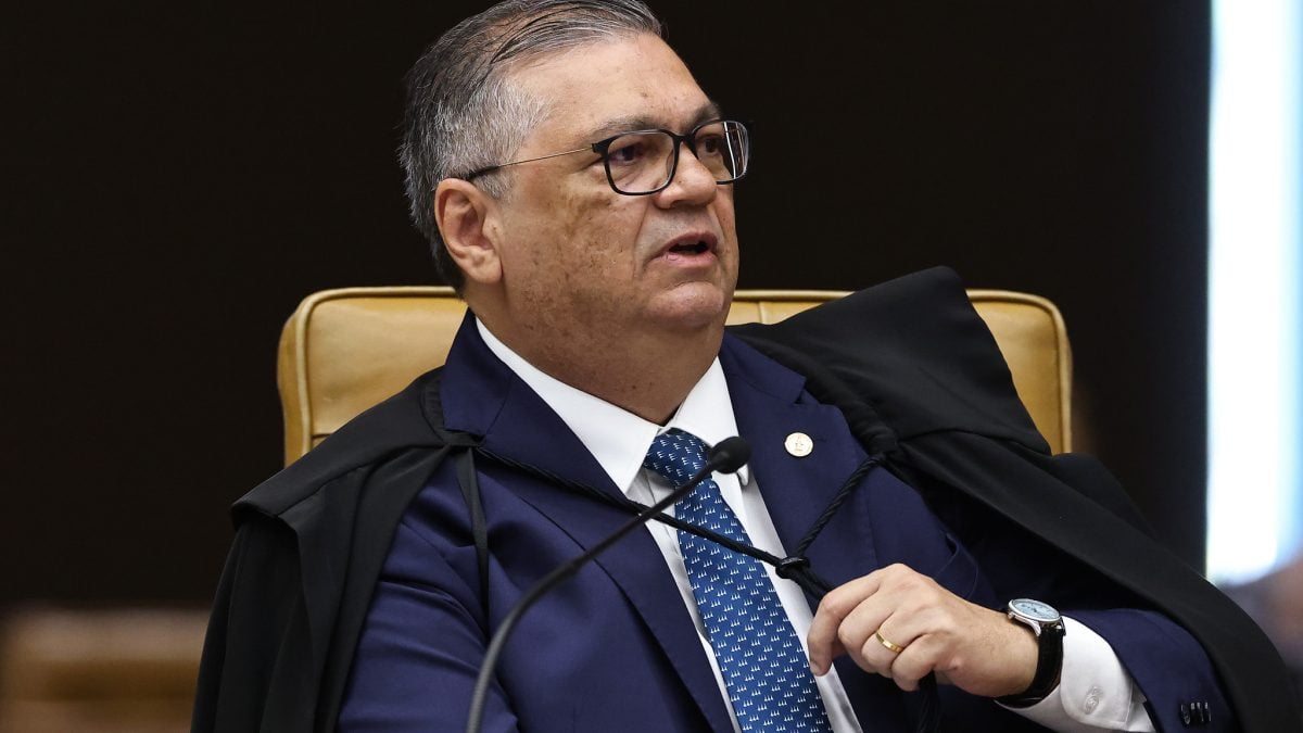 Dino reverte decisão e libera post de humorista sobre Nossa Senhora Aparecida