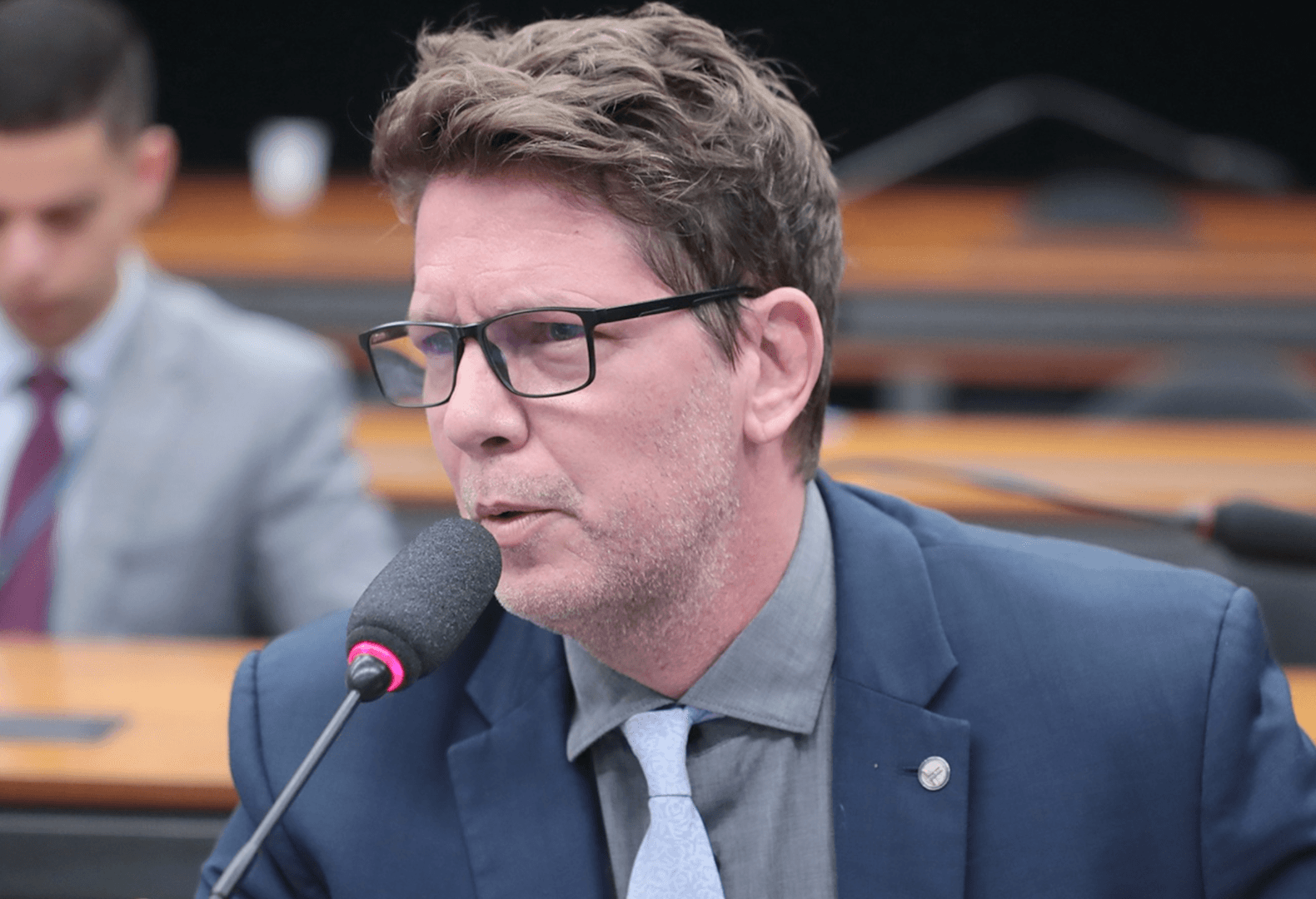 Mario Frias diz que patrocínio do Master ao filme “Dark Horse” não é crime