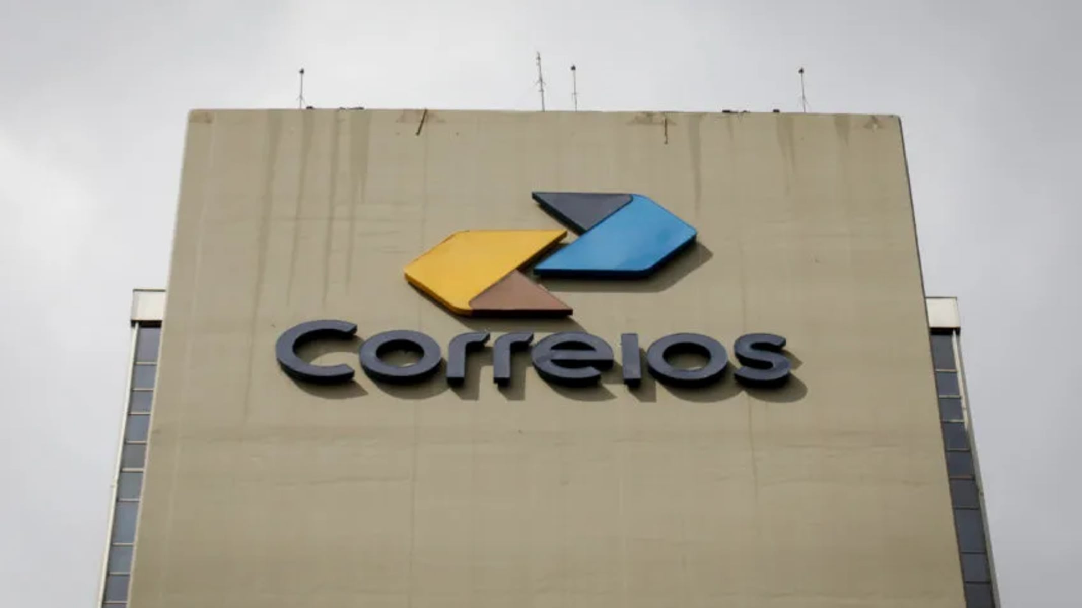 Justiça manda liberar centro dos Correios em SP ocupado por grevistas