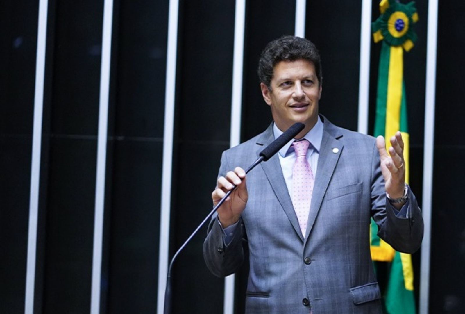 Tebet e Marina criticam desistência de Salles e o acusam de "se render ao Centrão"