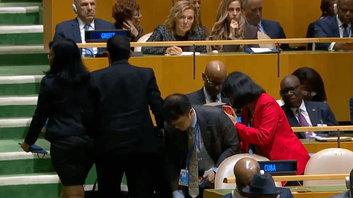 Trump prevê a queda do regime em Cuba e causa saída de delegação na ONU
