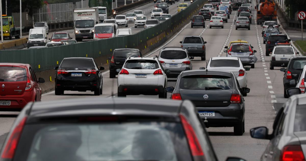 Testes com novo radar de velocidade média em rodovias são suspensos pela Antt
