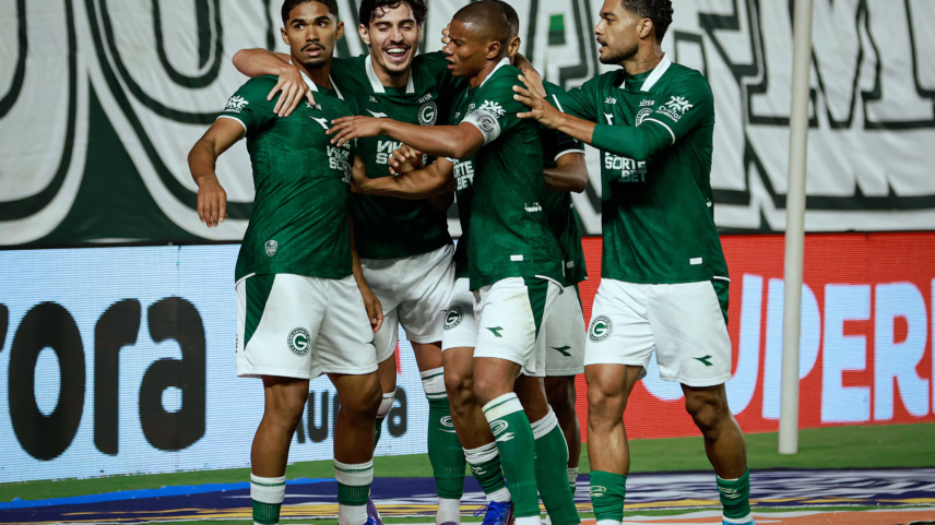Duas vitórias reacendem esperança; entenda o que o Goiás precisa para subir à Série a