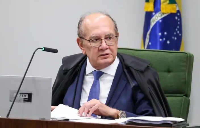 Gilmar questiona condução de julgamento sobre diretor da PF