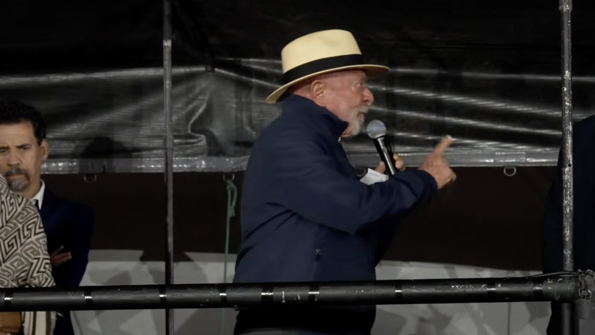 Lula anuncia intenção de encerrar atividades das bets no país