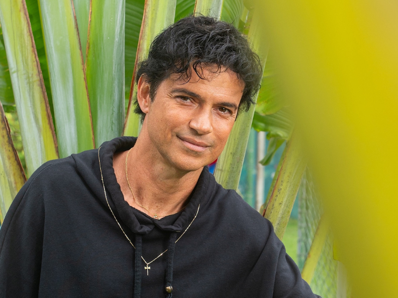 Jorge Vercillo traz show 'Intimista' para a capital goiana em novembro