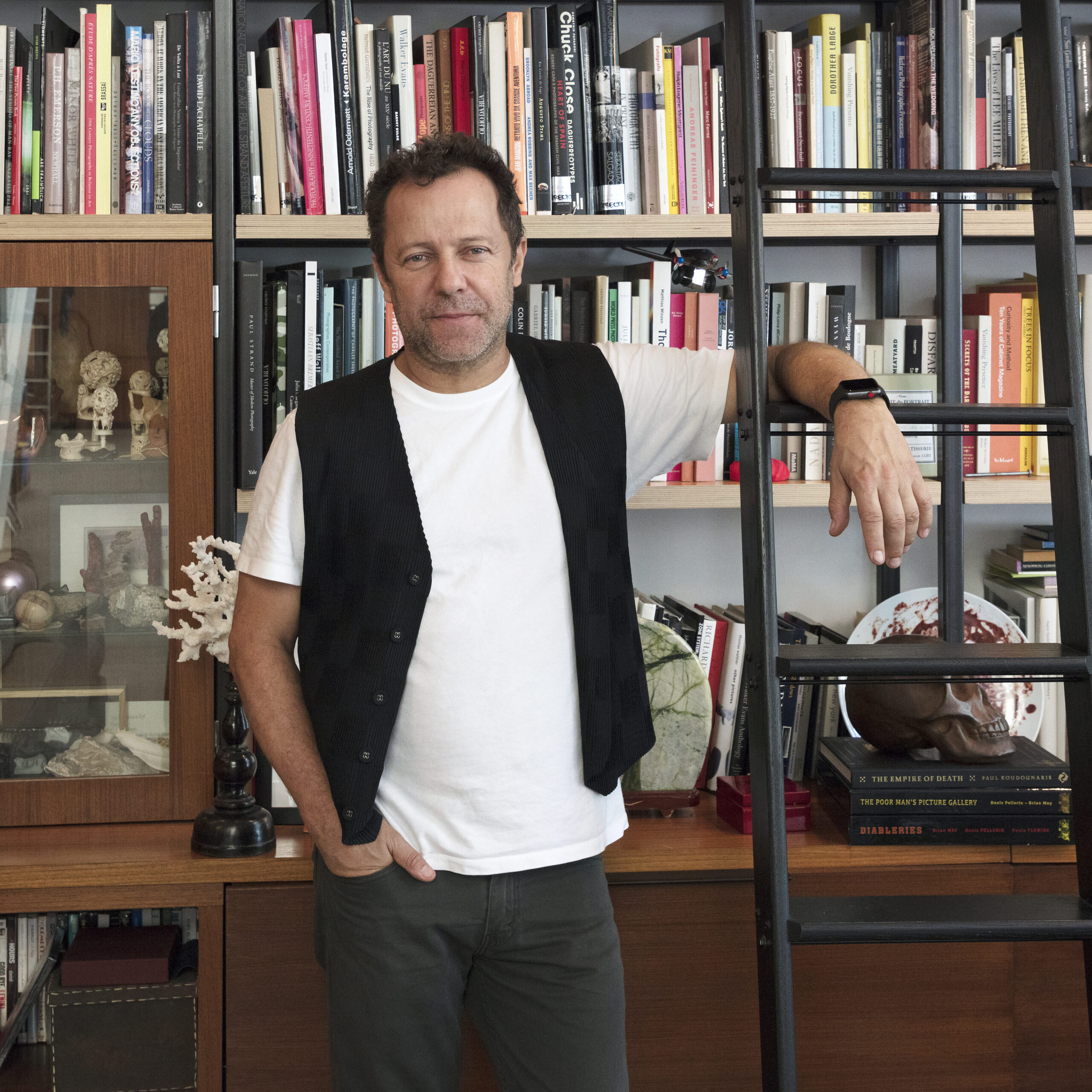 Sesc Goiás apresenta duas exposições de Vik Muniz em Goiânia
