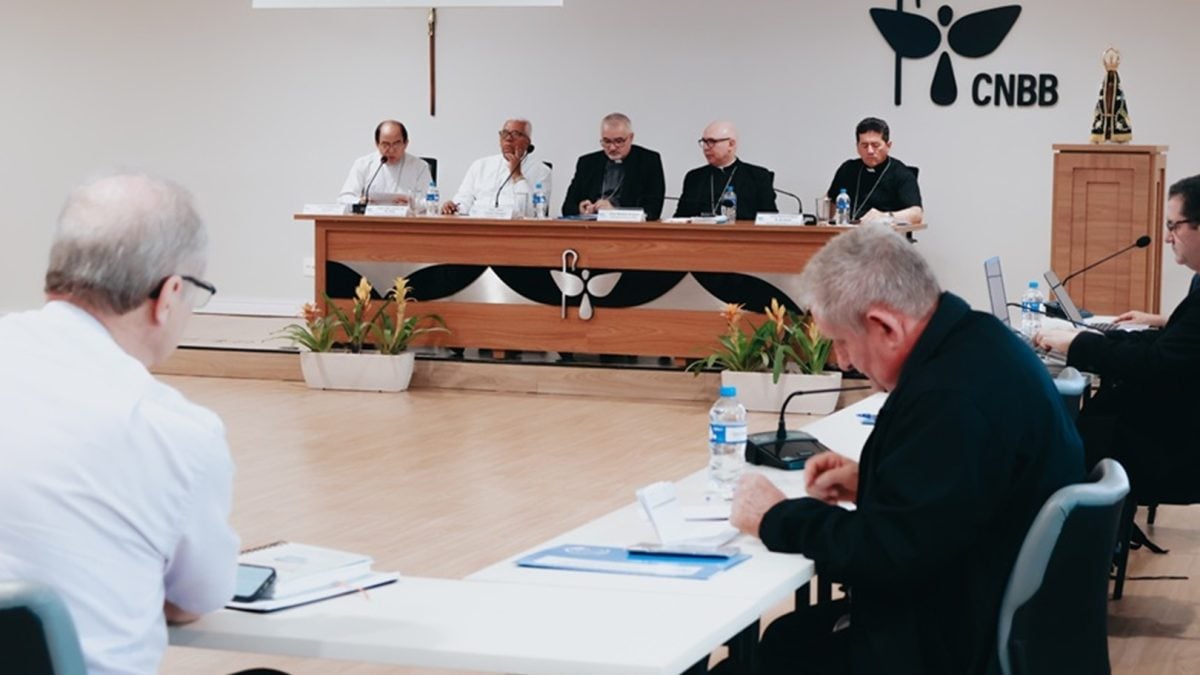 Cnbb responde a senador após acusação de disseminar fake news sobre padroeira