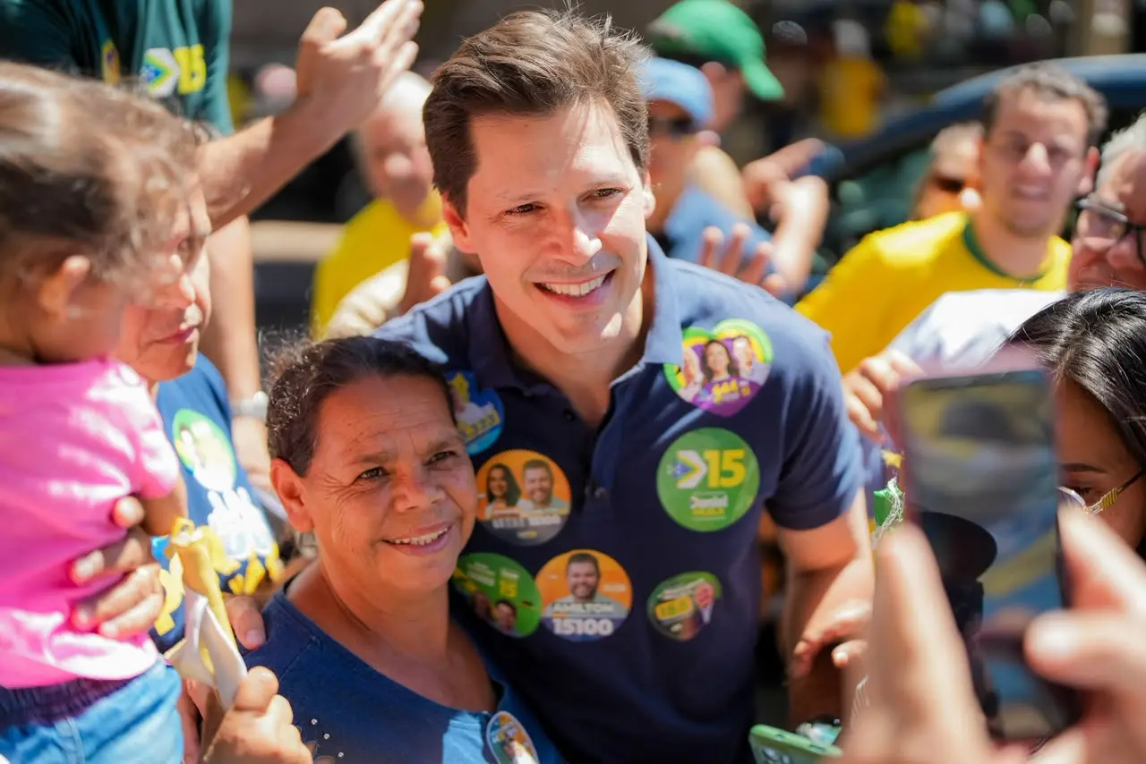 Candidatos ao governo de Goiás recebem mais de R$ 250 mil em recursos privados