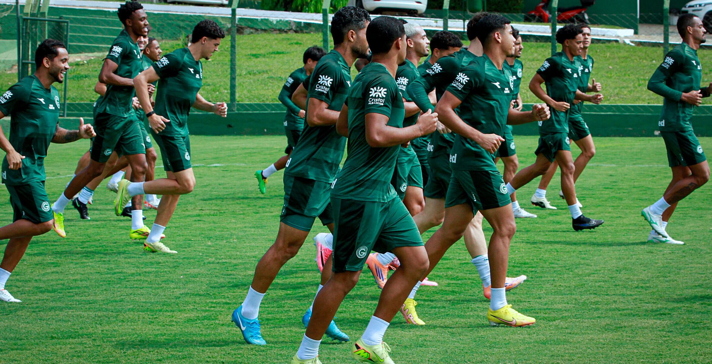 Goiás recebe o Avaí na Serrinha em busca de reação na Série B