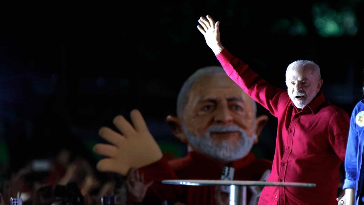 Lula espera reunir 1.000 pessoas em ato com artistas no Rio