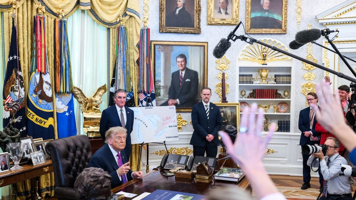 Grandes redes deixam de transmitir evento de Trump na Casa Branca