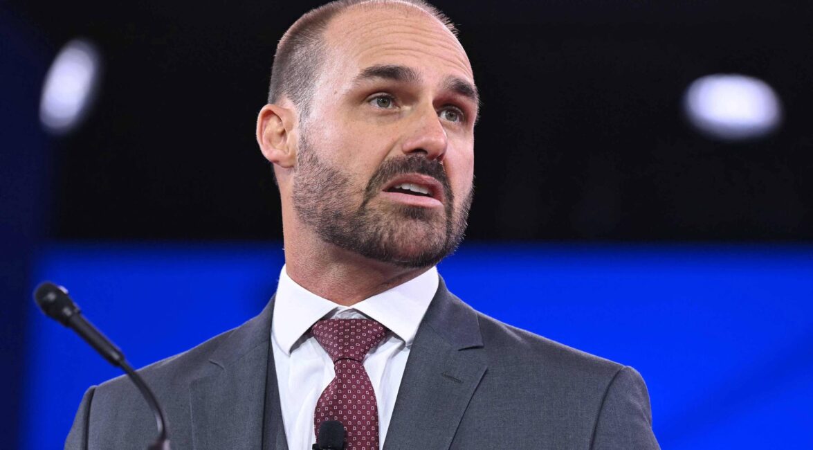 1ª Turma do STF mantém condenação de Eduardo Bolsonaro por coação