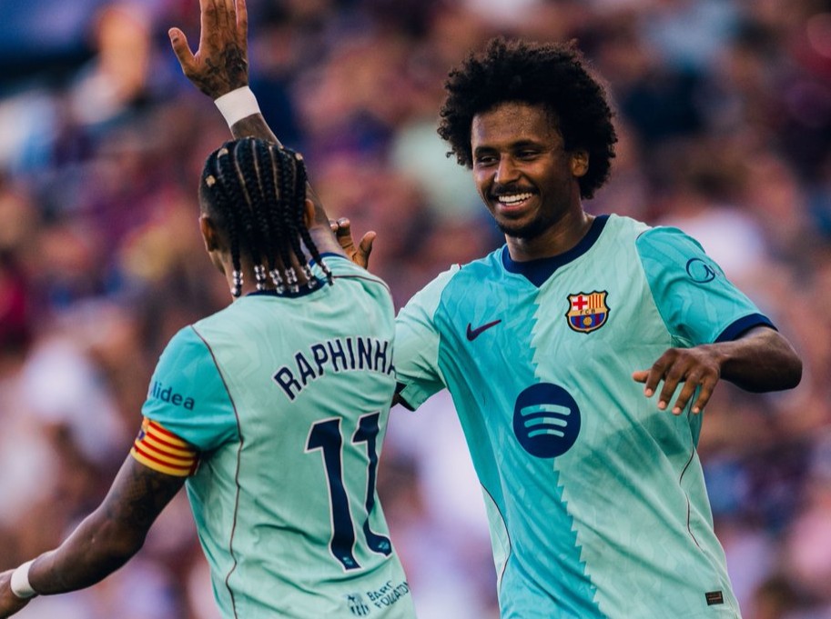 Barcelona vence Levante por 4 a 2 e mantém 100% de aproveitamento na La Liga