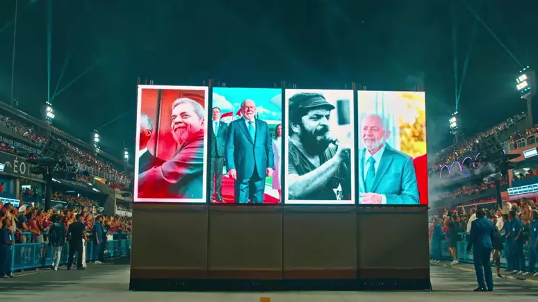 TSE admite ação de Flávio Bolsonaro contra Lula e Alckmin por desfile no Carnaval do Rio