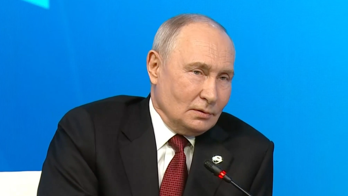 Putin afirma que Ocidente ergue nova Cortina de Ferro